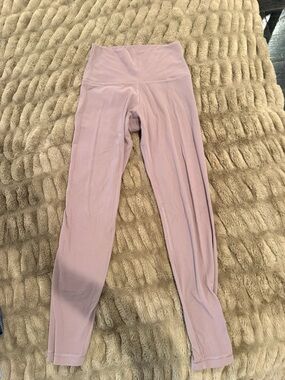 Aritzia BUTTER Cheeky Infinite Hi-Rise 26" Legging